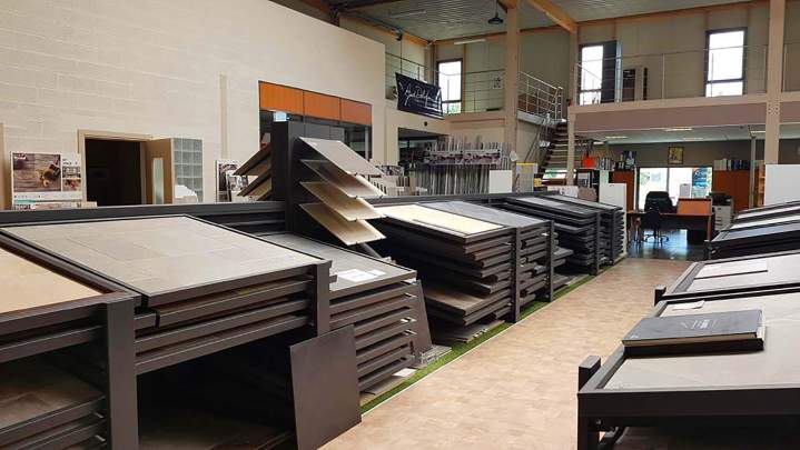 Divers types de carrelage en showroom Bailleul